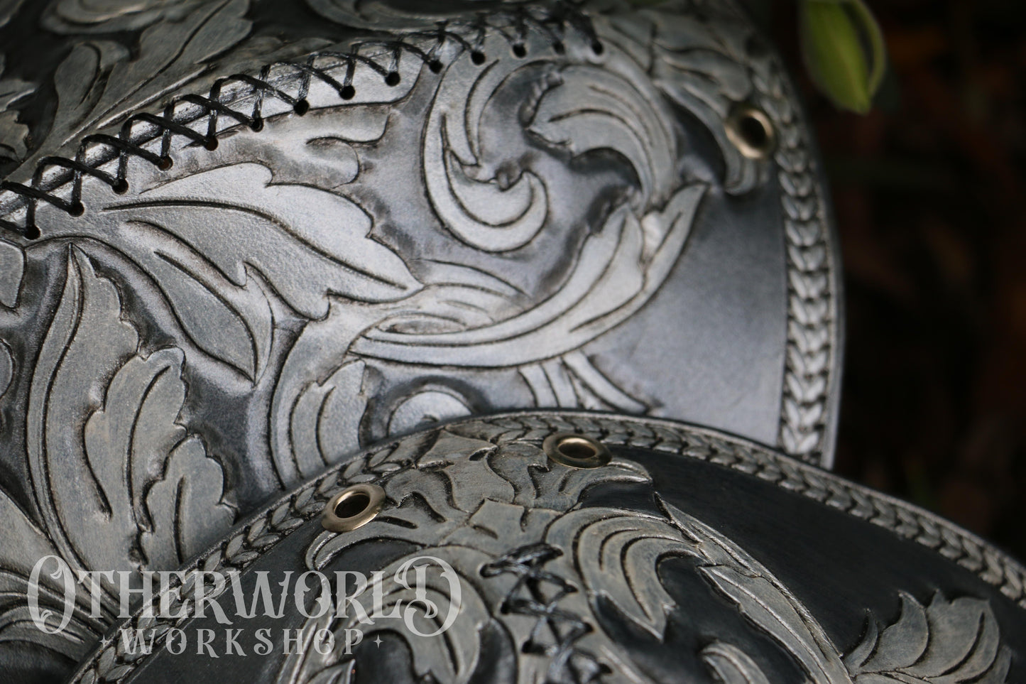 Leather Baroque Pauldrons Set