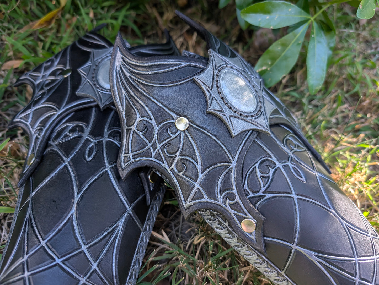 Leather Bloodstained Bracers Set