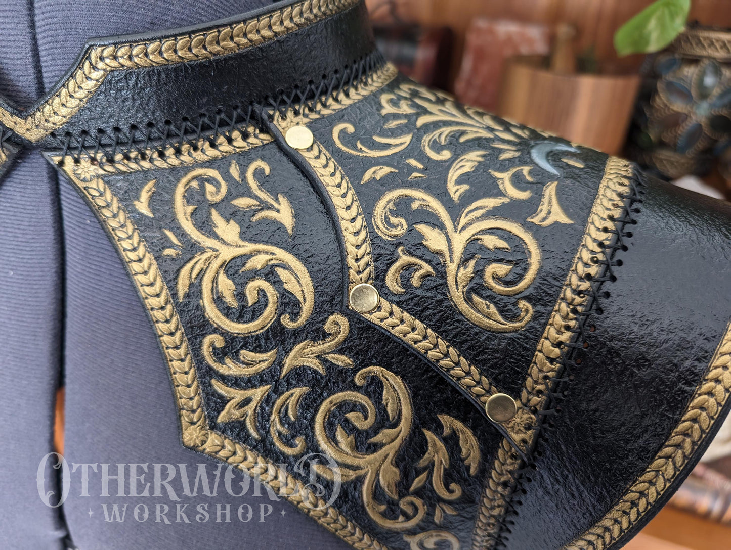 Leather Enchantress Shoulder Mantle | *Preorder*