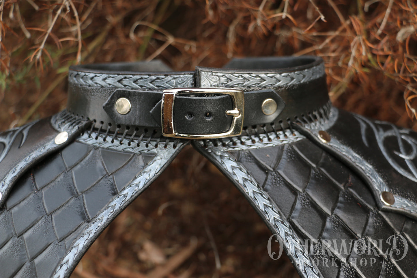 Leather Dragonscale Shoulder Mantle | *Preorder*