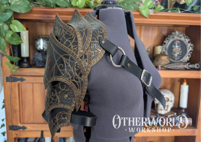 Leather Bloodstained Single Pauldron Harness