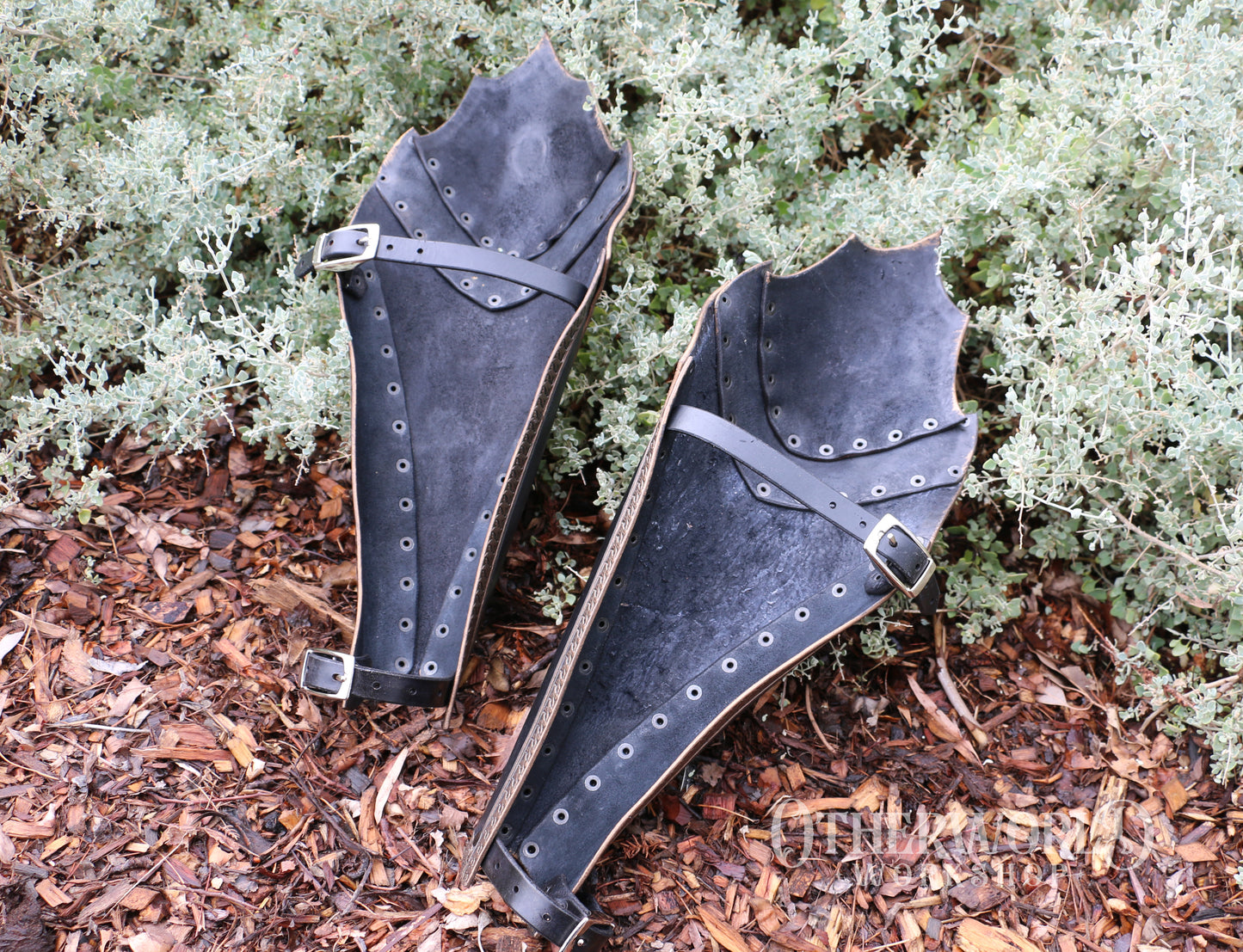 Leather Bloodstained Leg Greaves Set