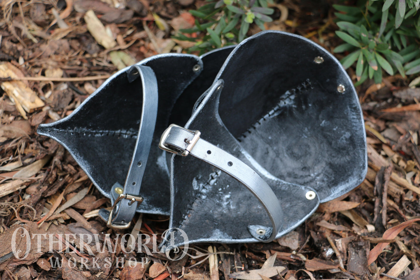 Leather Baroque Pauldrons Set