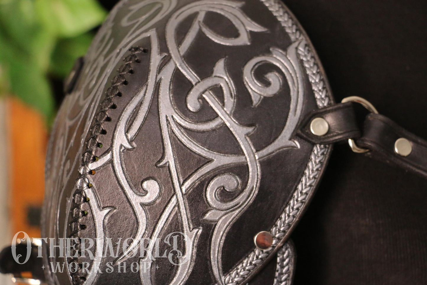 Leather Elven Pauldrons Set