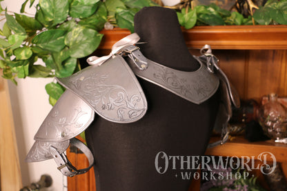 Leather Silver Etched Gorget & Pauldrons Set | S