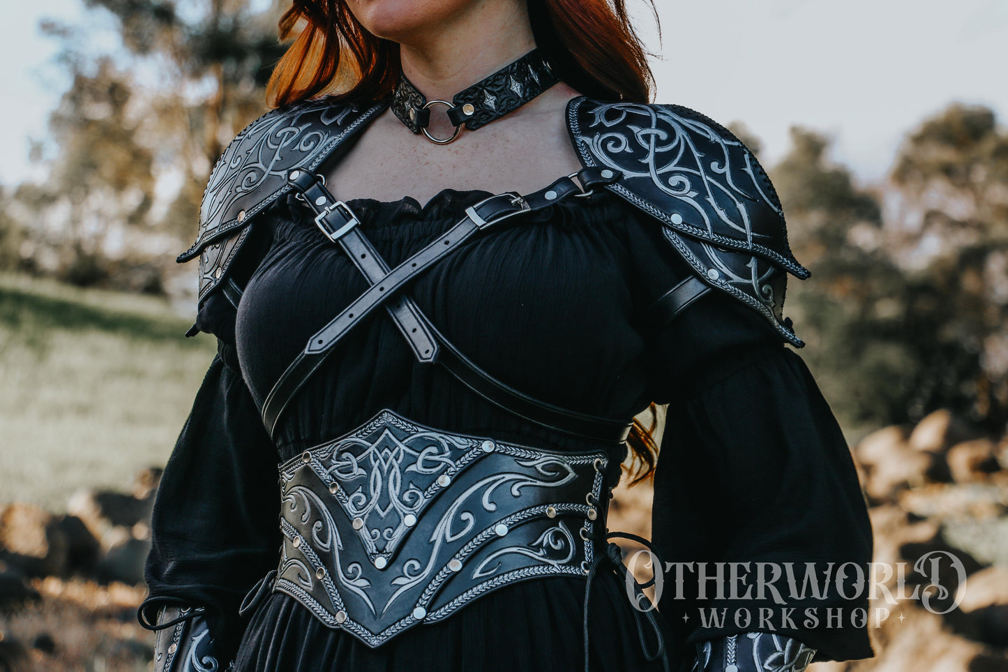 Leather Elven Pauldrons Set