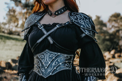 Leather Elven Pauldrons Set