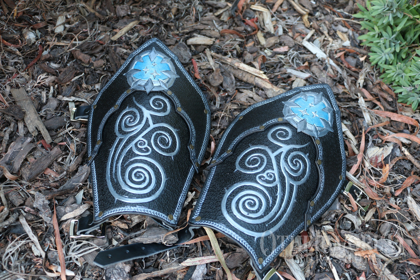 Leather Luna Mage Bracers Set