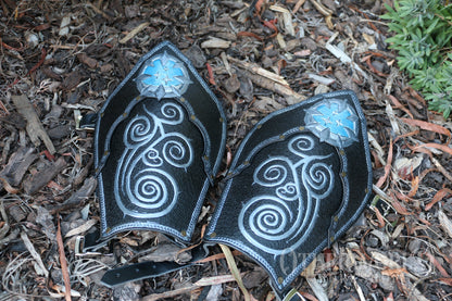 Leather Luna Mage Bracers Set