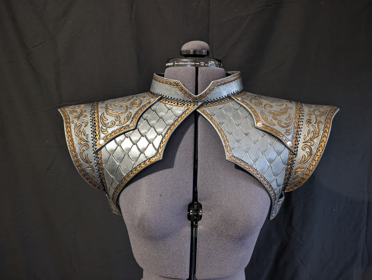 Leather Dragonrider Shoulder Mantle