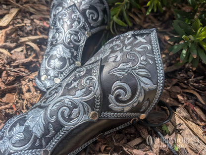 Leather Enchanted Bracers Set