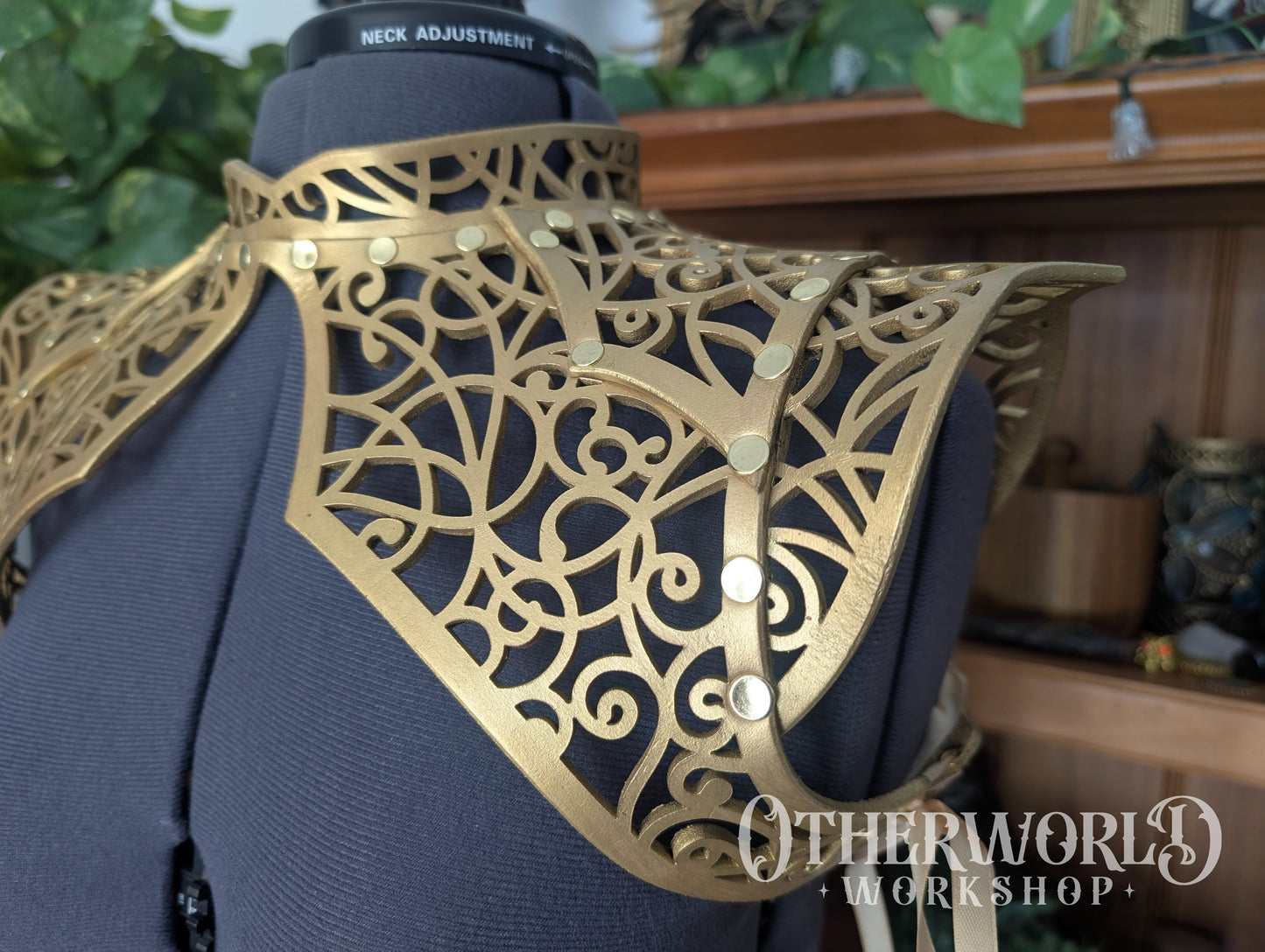 Leather Gold Vine Thorn Shoulder Mantle | S