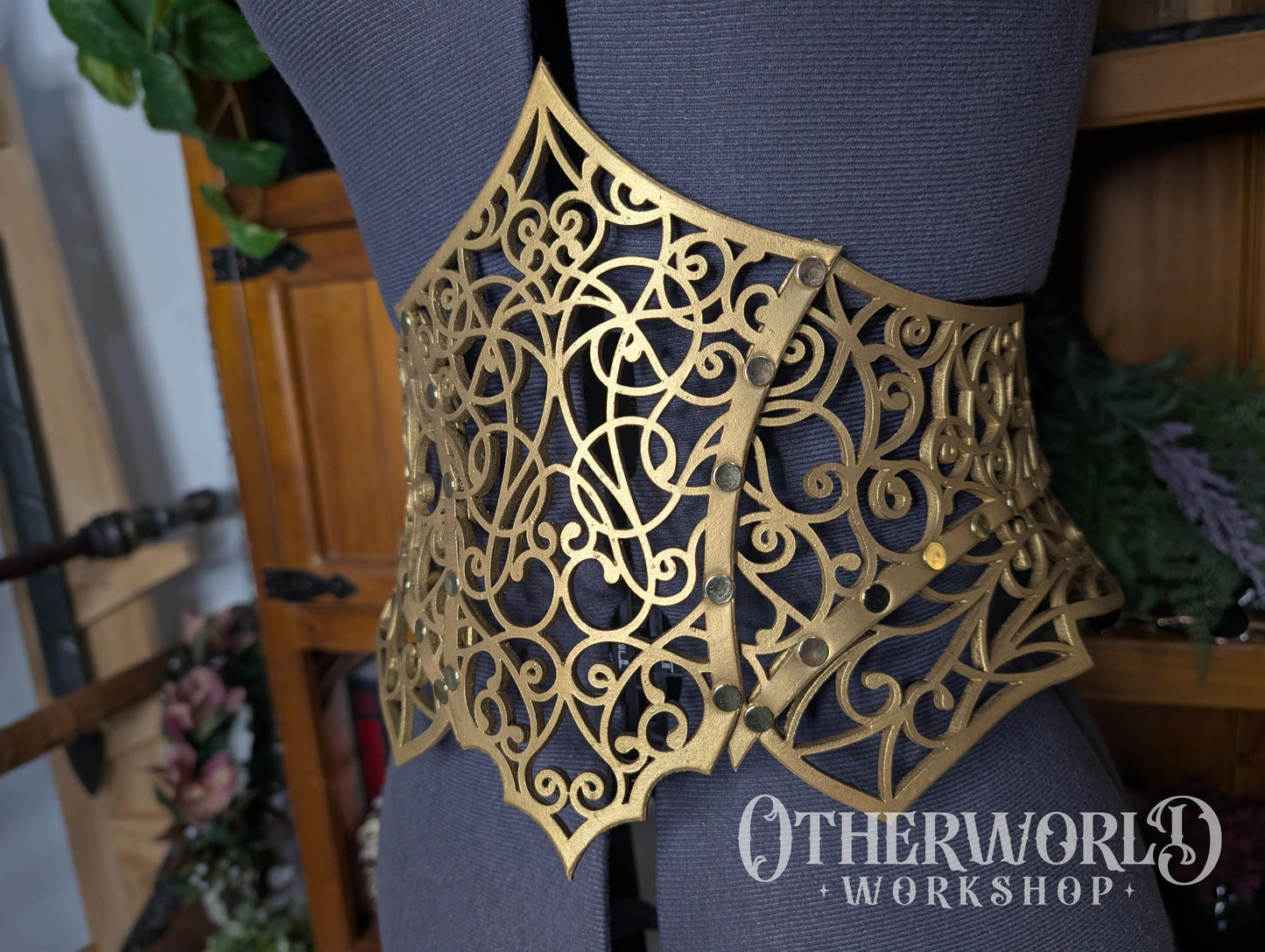 Leather Gold Vine Thorn Waist Belt | S