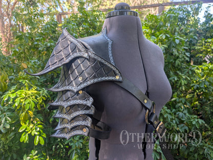 Leather Dragonscale Single Pauldron Harness