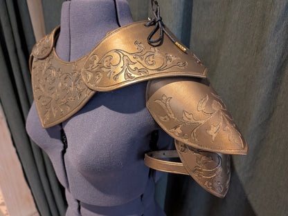 Leather Etched Gorget & Pauldrons Set
