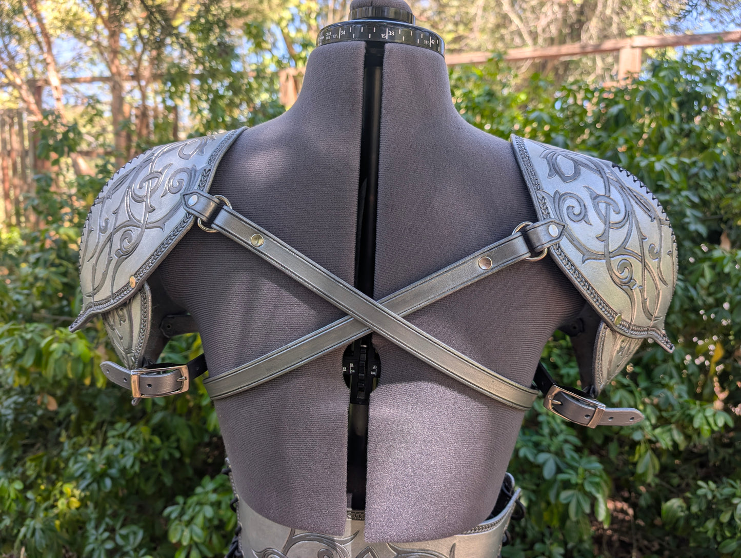 Leather Elven Pauldrons Set
